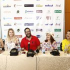  Las famosas conocidas por sus grandes papeles en las telenovelas, se mostraron contentas por el recibimiento del público y esperan que la obra sea del agrado de la gente ecuatoriana. 