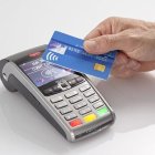  Endeudarse no es malo, salvo que no siga ciertos parámetros para evitar un sobreendeudamiento (endeudarse más allá de lo que pueda pagar al mes). 