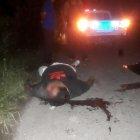  Según las primeras investigaciones, Galo Abelardo Alvarado Pino iba como pasajero de una moto y, tras un accidente, lo abandonaron. 