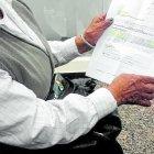  Tras presentar la denuncia en la Fiscalía, la madre de familia tendrá que asistir a cada una de las diligencias. 