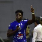  Roberto Ordoñez figura del Delfín que juega la final contra Liga de Quito. 