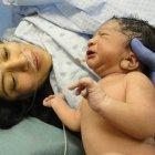  Según la Organización Mundial de la Salud (OMS) se recomienda que la tasa de nacimientos por cesárea en un país debe oscilar entre 5 y 15 % 