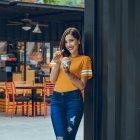  “Yo no estoy embarazada y si lo estaría no tendría que ocultarlo. Tampoco invitaría  a la prensa. Es una locura”, dijo. 