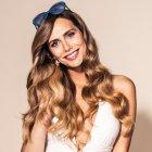  Ángela Ponce ahora es embajadora de una marca de productos para el cabello. 