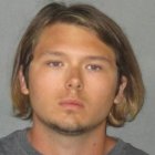  Anthony Templet asesinó de tres tiros a su papá, que lo mantuvo secuestrado por 11 años. 