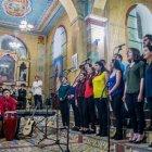  Pese a que los ensambles son muy solicitados en las fiestas, realizan un trabajo permanente. Sus integrantes no son siempre músicos profesionales. 