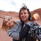  Luisito es un influencer mexicano de 28 años que tiene más de 24 millones de seguidores en su canal. En esta gráfica con su novia, La Chula. 