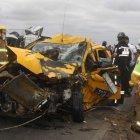  Por el fuerte impacto, el cadáver de Orrala Orrala, quedó aprisionado contra el volante y su rescate duró alrededor de una hora y media. 