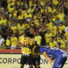  El Ídolo se impuso 4-1 a Delfín en el estadio Monumental, en la primera semifinal de la Copa Ecuador. 