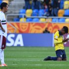  El tricolor Richard Mina (d), luego del triunfo de Ecuador ante México en el Mundial Sub-20. 