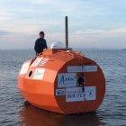  El hombre empezó su viaje por el océano Atlántico hace cuatro meses.  