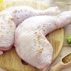  La carne blanca también debería entrar en la lista de prohibiciones médicas si tiene colesterol alto. 