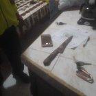  Los objetos que halló la Policía en el interior de la vivienda donde habría ocurrido el abuso sexual. 