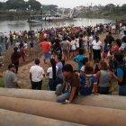  La policía rastreó los cuerpos, pero no se los pudo hallar. 