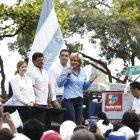  La avenida 9 de Octubre fue el punto elegido por los líderes del Partido Social Cristiano. 