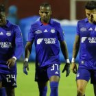  Pese a que el Bombillo ganó en el partido de vuelta, no le fue suficiente para meterse en la semifinal del torneo. Macarpa avanza a los playoffs. 