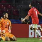  Alexis Sanchez celebrando su anotación ante Japón. 