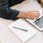  Referencial. Con el objetivo de disminuir las brechas de acceso a la educación superior y ampliar la oferta académica a nivel nacional, la Senescyt, crea el “Programa de Formación Profesional No Presencial”. 