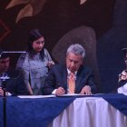  La ceremonia tuvo lugar en la Capilla del Hombre, en Quito. 