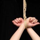  La Defensoría del Pueblo condenó esta violación y expresó su “profundo rechazo”. Mientras que en las redes se viralizó el hashtag #TodosSomosMartha. 