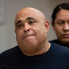  El acusado, Carlos Medina, trabajaba en el Servicio Postal de los Estados Unidos. 