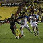  Barcelona enfrentó a Mineros, de la Serie B, equipo al que derrotó y eliminó.  