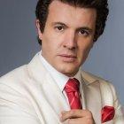  Alejandro de la Madrid encarna al cantante José José en serie televisiva. 