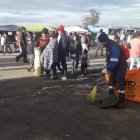  La Empresa Metropolitana de Aseo realiza la recolección y limpieza de la zona y recomienda a los peregrinos apoyar con las tareas. 