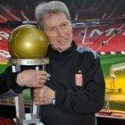  El exjugador y técnico argentino tuvo un importante paso por el fútbol ecuatoriano a finales de la década de los 80 e inicios de los 90. 