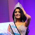  “Meme”, como le dicen en la casa a Melanie Alejandra Castro, tiene 20 años, y es estudiante de Administración de empresas en la Escuela Superior Politécnica del Litoral. 