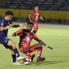  Católica consiguió el único tanto de la noche.  