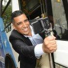  El comunicador, quien no tenía ni para pagar su almuerzo, dice haberse ganado la lotería con su ingreso al equipo de la alcaldesa Cynthia Viteri.  