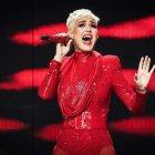  Katheryn Elizabeth Hudson, conocida como Katy Perry, es también jueza del programa de talentos American Idol. 