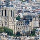  Los trabajos en la catedral parisina continúan. 