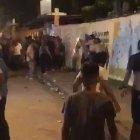  El pueblo se levantó para pedir nuevas elecciones debido a que en las del domingo pasado, supuestamente no sufragaron habitantes del cantón, sino de sectores como la Isla Trinitaria y Bastión Popular de Guayaquil.  