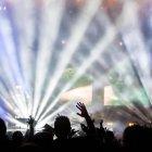  La joven busca dar con los responsables de la difusión de los videos.  