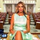  Entre las propuestas de Ava Karabatic están la legalización del cannabis y de la prostitución. 