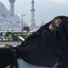  El príncipe de Emiratos Árabes Unidos conoció su caso y decidió ayudarla.  