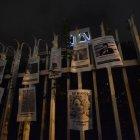  Las fotografías son de algunos funcionarios del gobierno, exalcaldes y periodistas. 