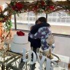  Michelle Avilés y Alexandra Chávez son la primera pareja del mismo sexo que contrajo matrimonio en el Ecuador. 