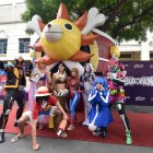  Los artistas internaciones se presentaron hace unos minutos en un hotel de la ciudad. 