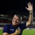  Hernán Darío Gómez, extécnico de la Tri, volvió al país y reafirmó las buenas relaciones con la Ecuafútbol. 