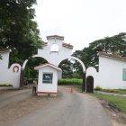  La policía determinó que el proyectil provino de un polígono para la práctica de tiros, ubicado cerca de la vivienda del pequeño. 