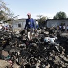  A Osersio Mina se le quemaron los dos congeladores en los que guardaba su mercadería.  