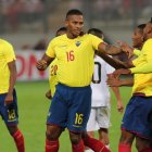  Entre los jugadores de mayor valor que posee nuestra selección, la lista la encabeza el volante Antonio Valencia.  