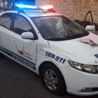  El patrullero de la Policía mostraba al menos 5 impactos de bala. 