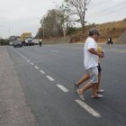  Los moradores de Ciudad Santiago, kilómetro 19 vía a Daule, viven en zozobra. 