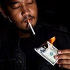  Referencial. A nivel de Sudamérica, según cifras de Numbeo, somos el país que más caro vende el paquete de 20 cigarrillos: alrededor de $ 5.50. 