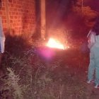  Los comuneros prendieron fuego en los arbustos donde supuestamente se encontraba el diabólico ser. 