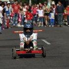  En la calle Las Casas, desde la Villavicencio hasta La Isla, el sábado 24 de noviembre arranca la competencia “Jorge Aguilar Veintimilla”, denominada así por el creador de esta llamativa modalidad. 